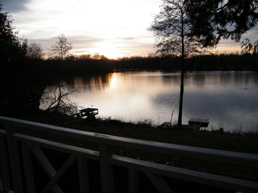 Villa Les Iris Saint-Félix Exteriör bild